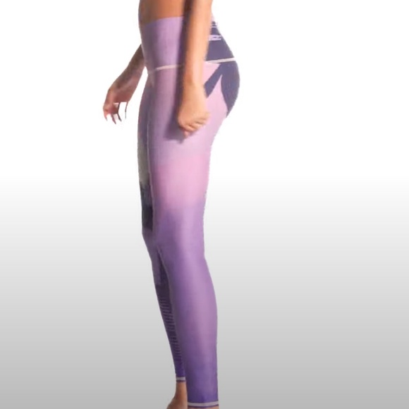 EUC Teeki Coyote Moon Dawn  Hotpant Legging Large - Picture 3 of 15